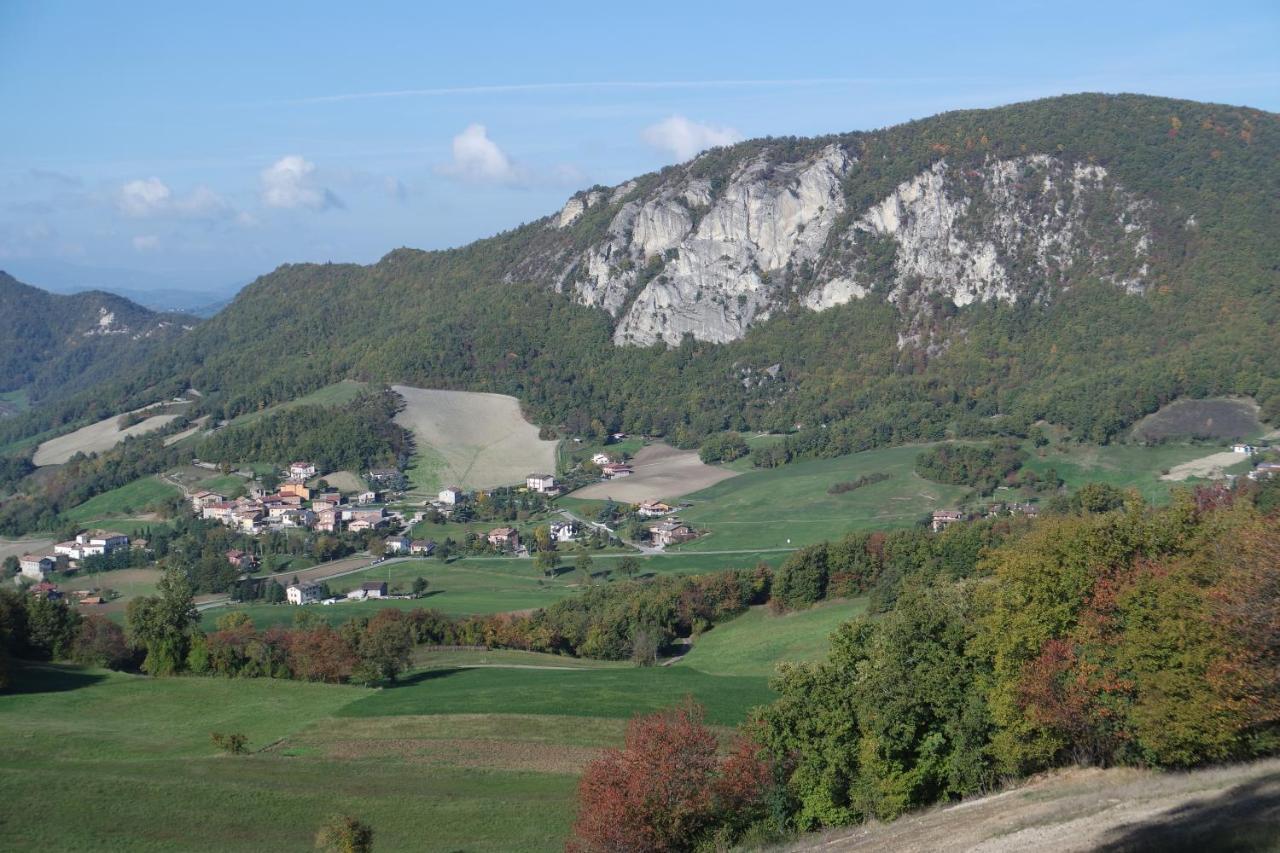 Bed and Breakfast Casale Monte Valestra Bebbio Екстер'єр фото